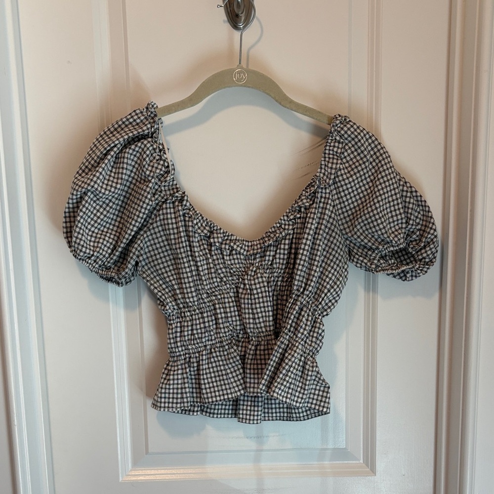 Adorable Gingham Puff Sleeve Top